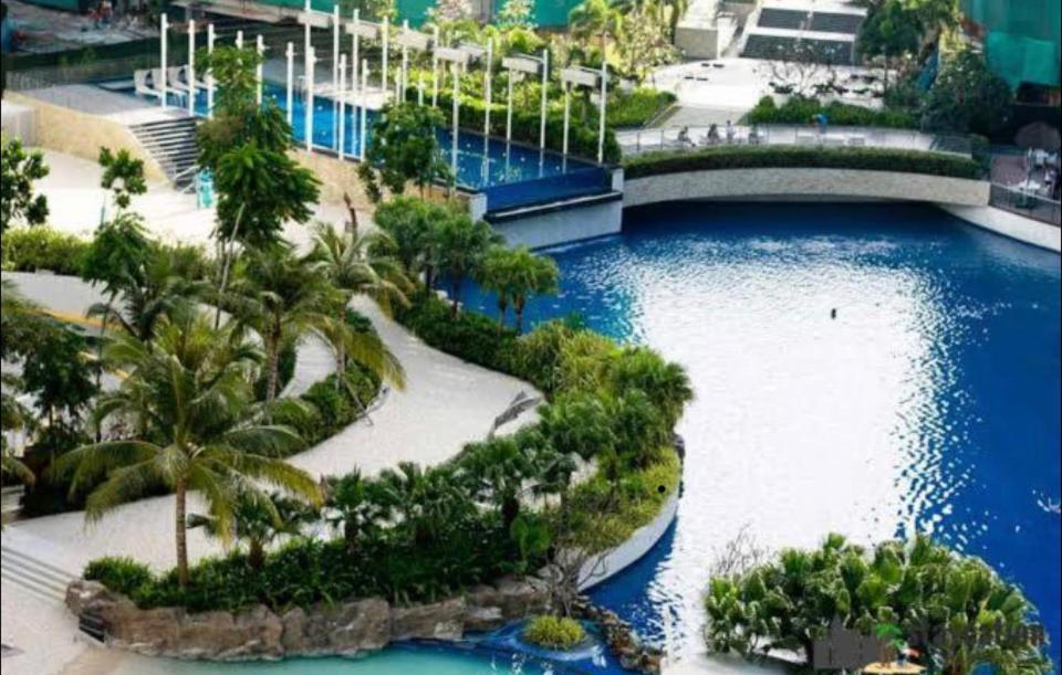 Azure South - Wave Pool - Heart Of The City Paranaque City Eksteriør billede